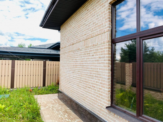 картинка Кирпич ручной формовки RIGHTBRICK «РЕЙН»